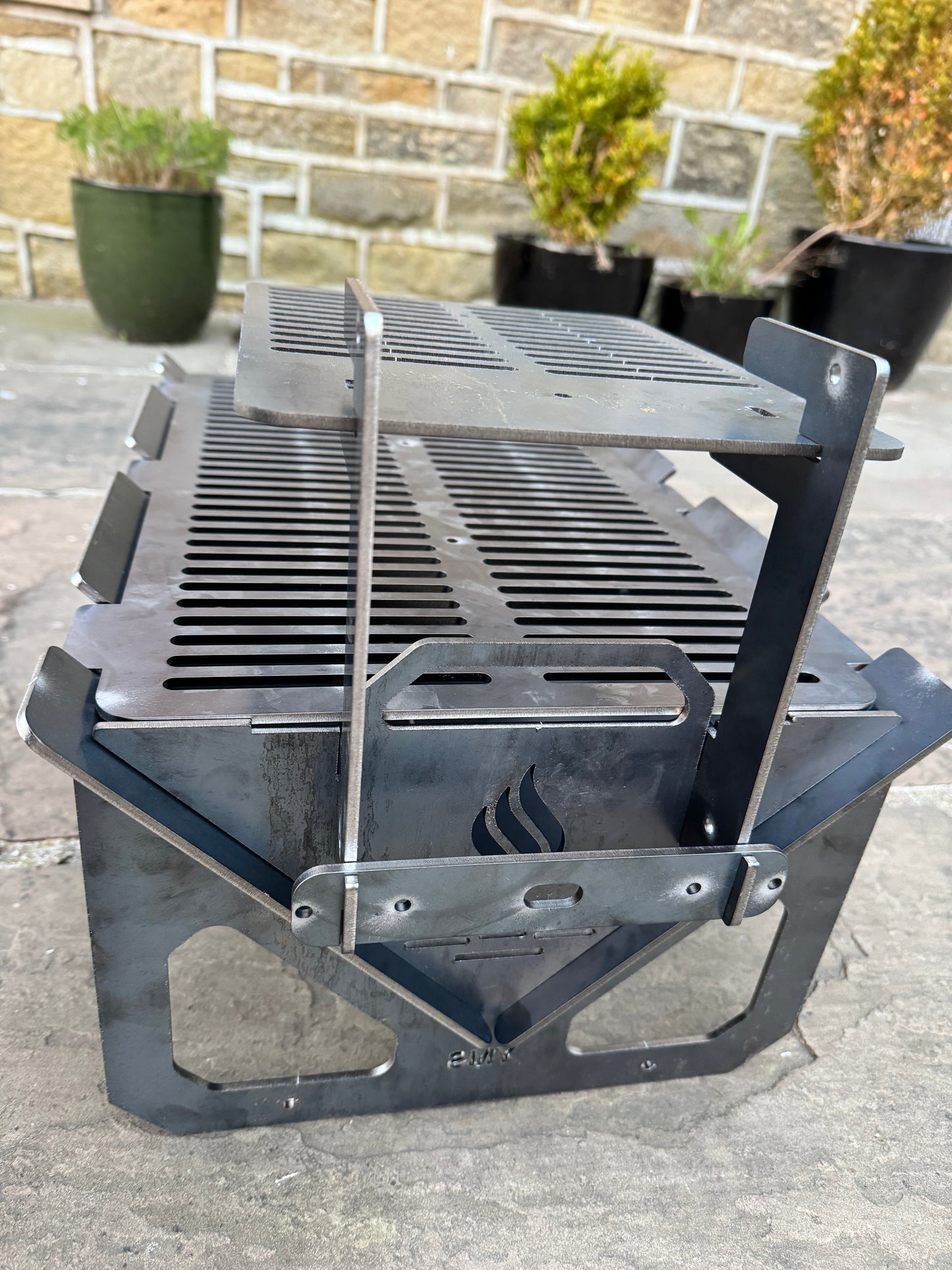 Collapsible BBQ/Fire pit